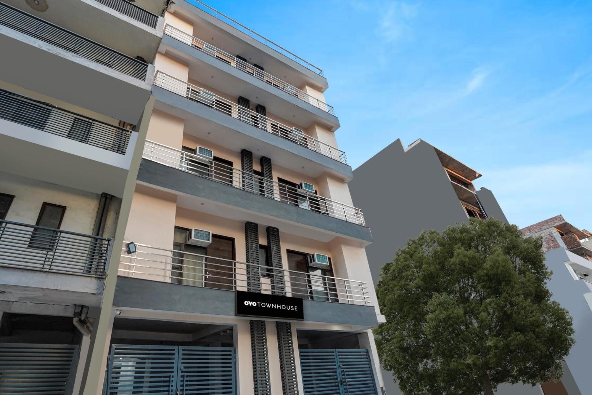 Townhouse Cloud Bay Hotel Gurgaon Exterior foto